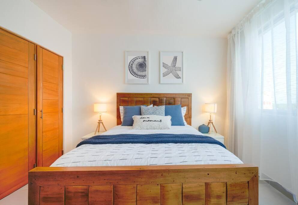 White Sands Condo, Beach, Wi-fi, Pool Apartment *